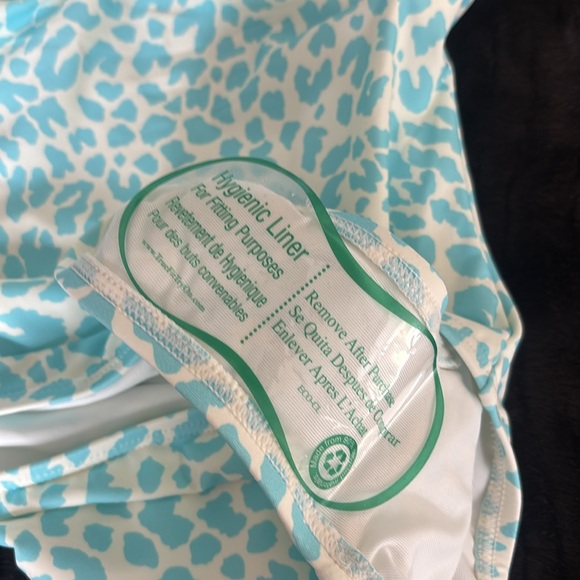 NWT Kate Spade Underwire One Piece bathing suit size S - Picture 6 of 9